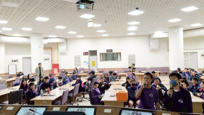 115/01/30(五)臺中市葳格高級中學蒞校參訪圖片