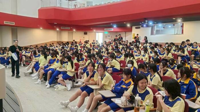 114/09/11(四)新竹市私立曙光女子高級中學蒞校參訪圖片