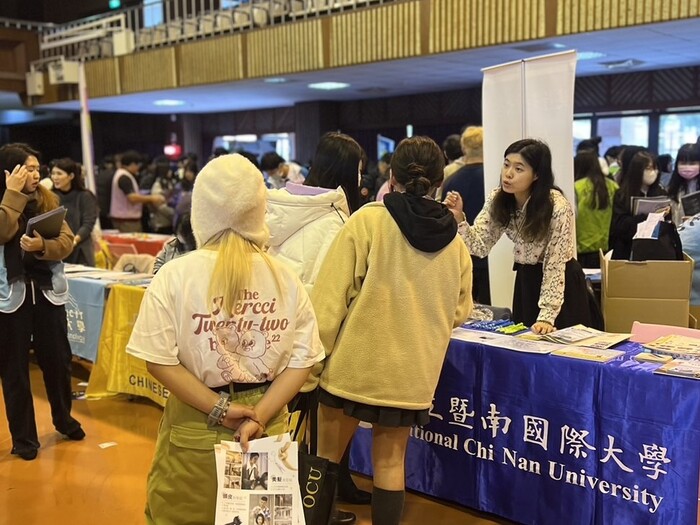 113/12/16(一)台中新民高中大學博覽會