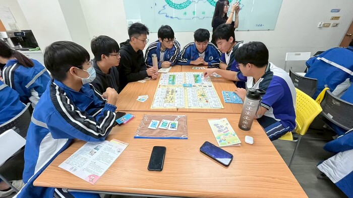 114/12/10(三)國立溪湖高級中學蒞校參訪圖片