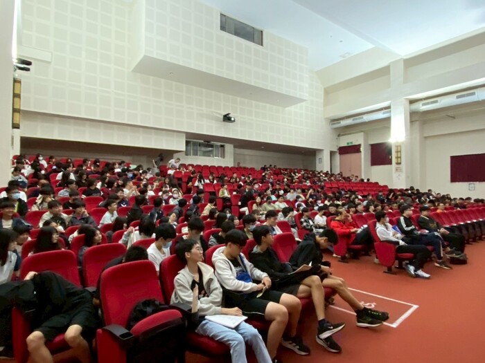 114/11/17(一)國立虎尾高級中學蒞校參訪圖片