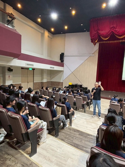 115/05/20(三)國立彰化高級商業職業學校蒞校參訪圖片