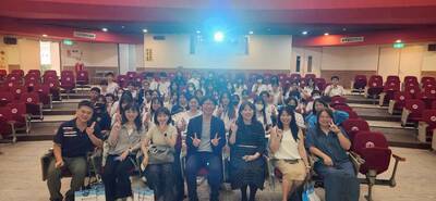 114/10/16(四)臺中市立西苑高級中學蒞校參訪圖片