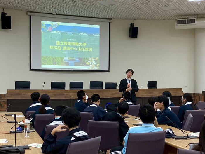 114/12/04(四)臺中市立東山高級中學蒞校參訪圖片