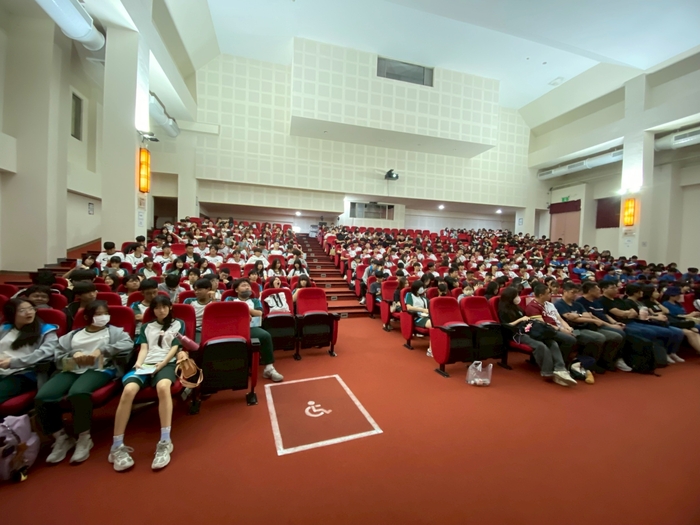 115/05/29(五)臺中市私立僑泰高級中學蒞校參訪圖片